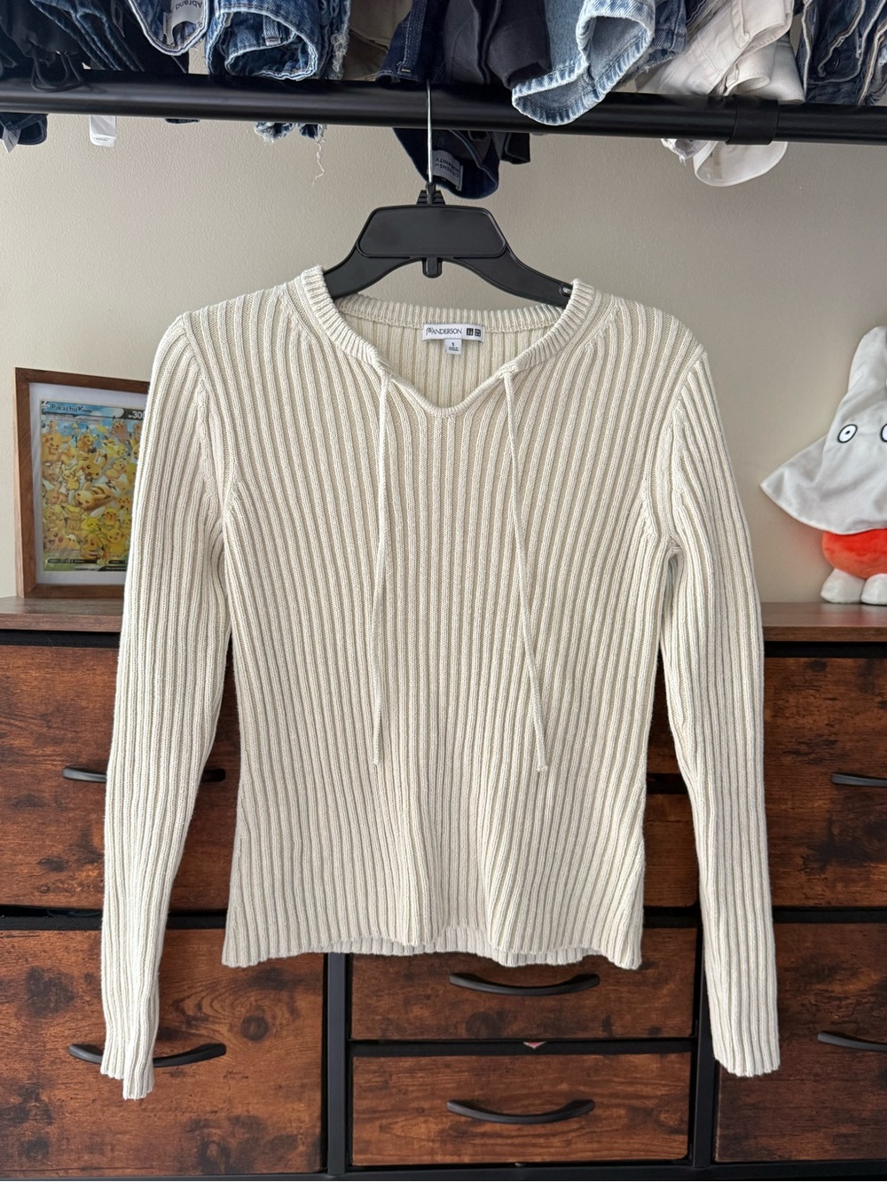 Uniqlo JW Anderson Cream Ribbed Knit Sweater